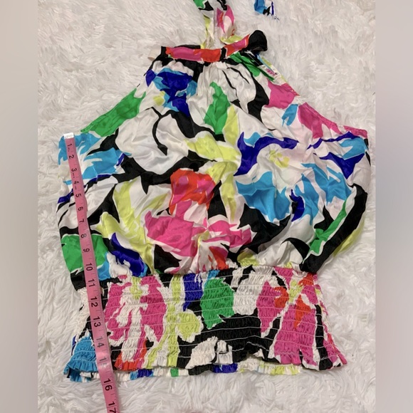 Women’s Cache Multicolor Sleeveless Top - Picture 10 of 11